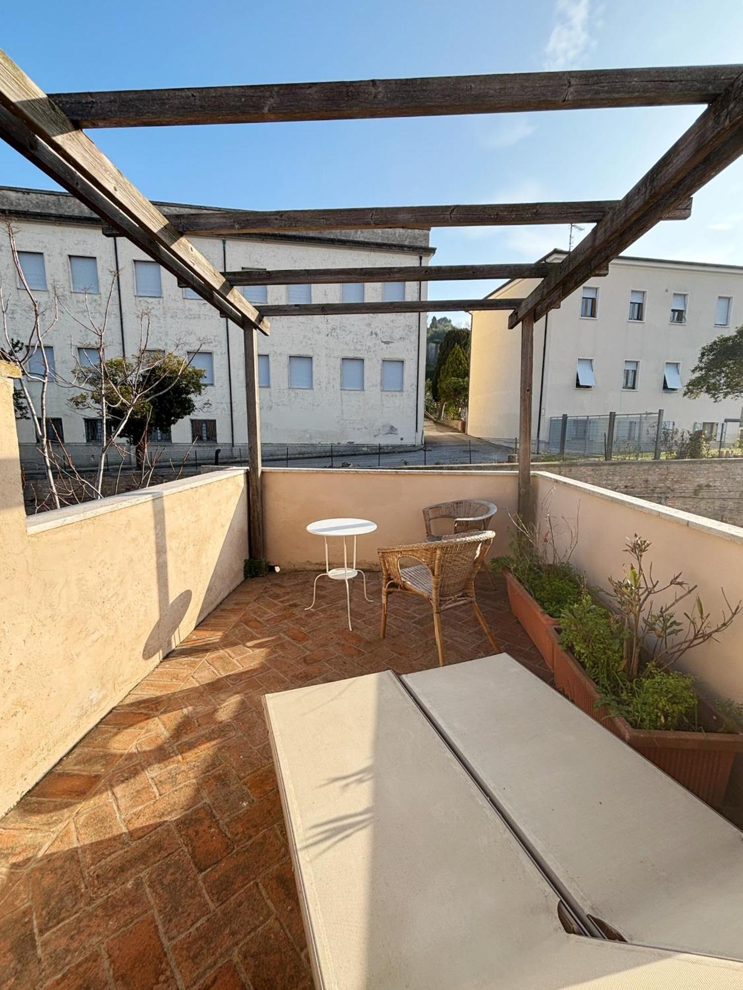 Domus Mirabilis Homestay Ancona Eksteriør billede