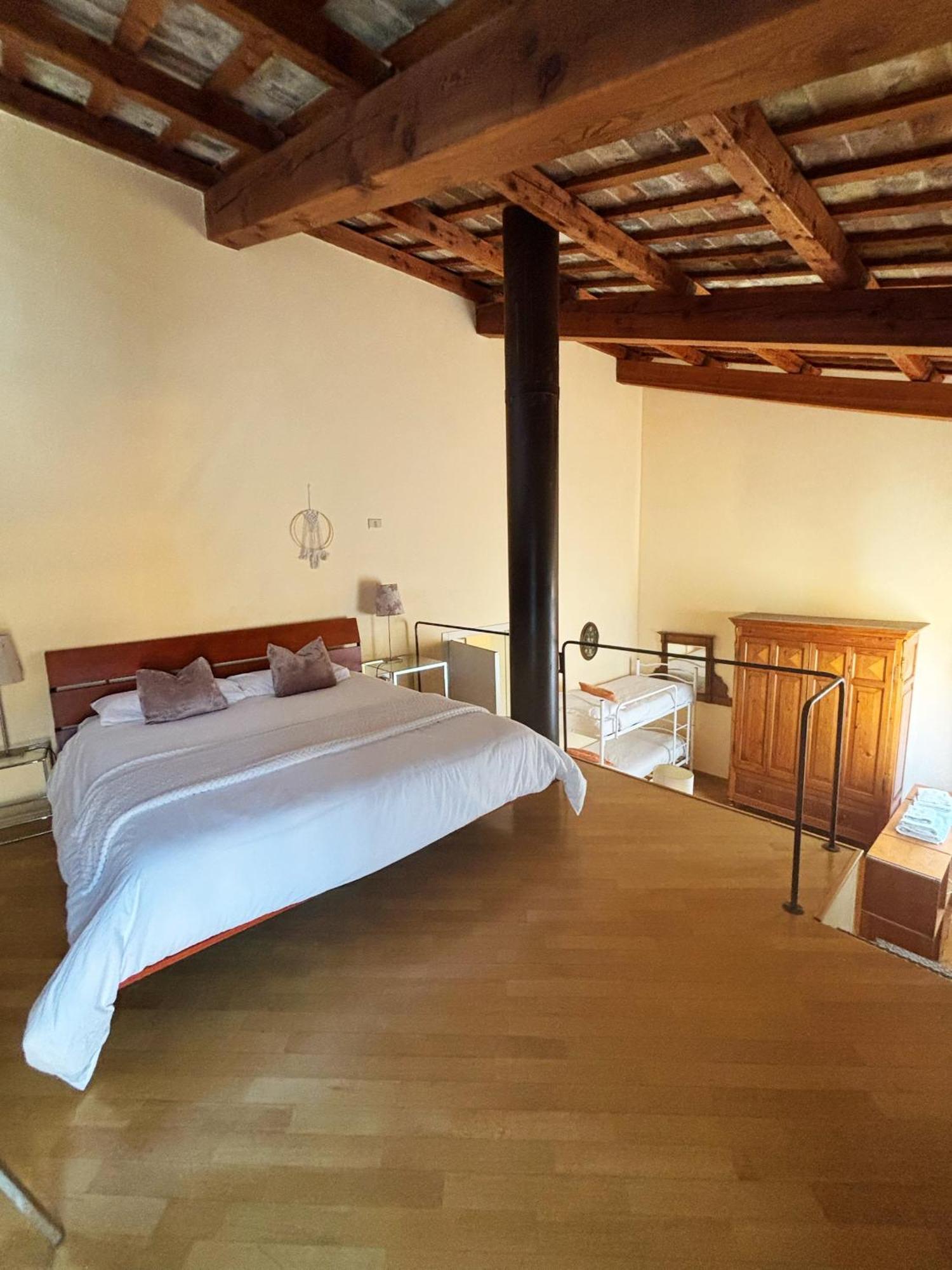 Domus Mirabilis Homestay Ancona Eksteriør billede